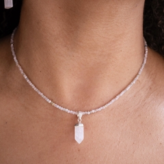 Colar Choker Miçangas de Quartzo Branco - JayaStore