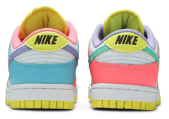 TÊNIS NIKE DUNK LOW SE “EASTER” na internet