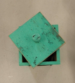 Contenedor de madera en internet