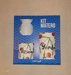 Kit matero de latas y mate con packaging en internet