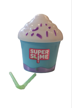 Slyme cup cake