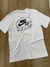 Camiseta Nike Streetwear na internet