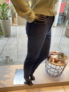 Calça Jeans S/ Costura Lateral - comprar online