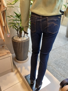 Calça Jeans S/ Costura Lateral - Fino Look