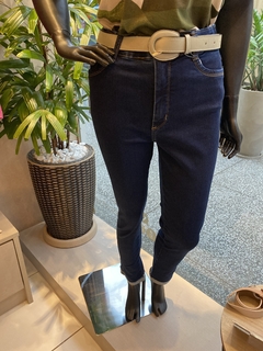 Calça Capri Barra Jeans