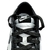 O Nike Dunk Low Black é um tênis original, feito de couro legítimo e tecido, com ajuste em cadarços e material interno em tecido. Também conhecido como "panda", é vendido e entregue pela Sneakersjc, com nota fiscal de compra. É confortável, durável e poss