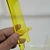 REF 114 - Suporte para celular - Modelo T - Cor: Amarelo