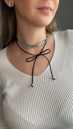 Colar 2 volta choker em chaton cristal e laço - comprar online