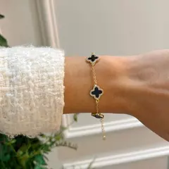 Pulseira van cleef preta detalhes zircônias - comprar online