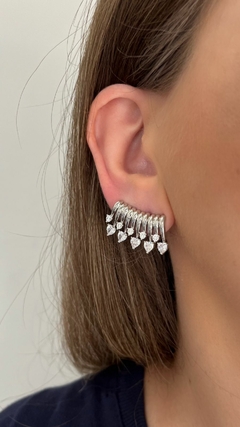 Brinco ear cuff liso com zircônia