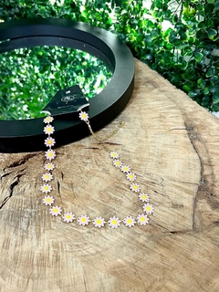 Colar choker flores