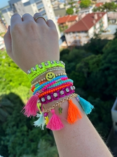 Pulseira macrame strass ajustavel na internet