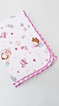 Cueiro Estampado Menina Borboleta - comprar online