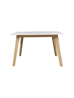 Comedor Nórdico Blanco con 4 sillas eames - comprar en línea