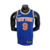 Regata Basquete NBA do New York Knicks Cor Azul com gola careca com detalhes em laranja e branco.  logo da Nike em branco no lado direito da regata, estampas na parte da frente na cor laranja e nas costas o nome em branca e número na cor laranja a na part
