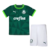 camisa de futebol para criança Palmeiras ano 2023/2024 conjunto é composto por um shorts e uma camisa verde com o escudo do Palmeiras bordado. O tecido é leve, macio e confortável, ideal para os dias de calor e para torcer pelo seu time.