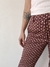 PANTALON TIPO CHINO ESTAMPADO BORDO Y BEIGE · T.34 en internet