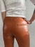 Imagen de PANTALON ECOCUERO RECTO CAMEL BERNA T.0