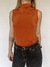 TOP NARANJA CON CUELLO DE LYCRA DELUCCA T.2 en internet