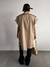 CHALECO TRENCH BEIGE CON BOTONES KOSIUKO T.S (AMPLIO) en internet