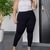 Calça Capri Legging Lisa Plus Size Poliamida Preta G1 - Roupas da Zu