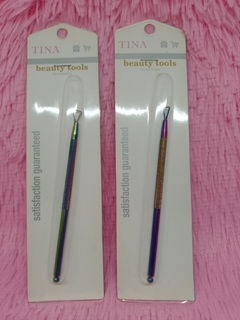 Repujador de Cutícula Tina Beauty Tools Triángulo Pelador Tornasolado x1u - comprar online