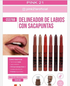 DELINEADOR DE LABIOS CON SACAPUNTAS / PINK 21 #CS3768