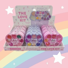 PALETAS DE SOMBRAS 3 EN 1 THE LOVE KIT / PINK 21 # CS4630