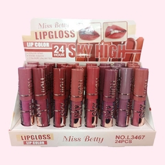 LABIAL LIQUIDO EFECTO MATTE / MISS BETTY # L3467