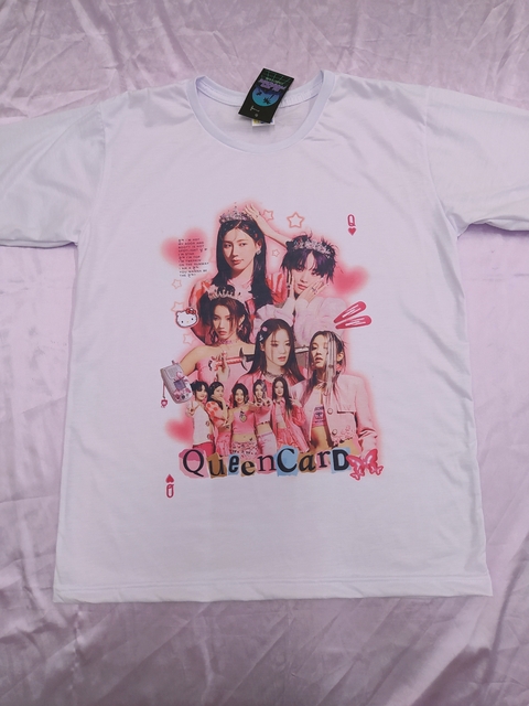 Camiseta Kpop Twice Integrantes E Emblema - Culpa do Lag - Outros Moda e  Acessórios - Magazine Luiza