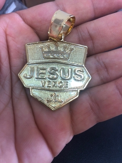 Pingente placa jesus vence - comprar online