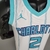 Regata Charlotte Hornets Masculina - Branca na internet