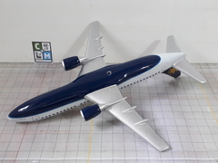 Varig Brasil Boeing 737-300 Anos 1990 Avião Maquete Artesanal Escala 1:103 - CM | Camisas e Miniaturas