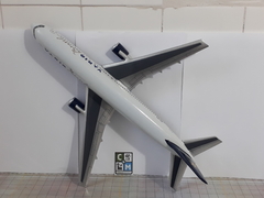 Varig Brasil Boeing 767-300ER Anos 1990 Avião Maquete Artesanal Escala 1:135 na internet