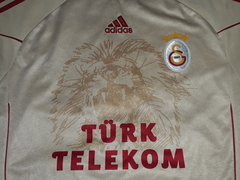 Galatasaray S. K. 2010-2011 Away Camisa Importada Tamanho M na internet