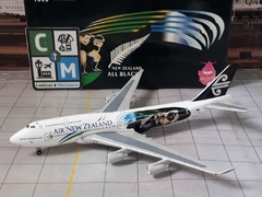 Air New Zealand Boeing 747-400 "All Blacks - 1999 Rugby World Cup" Avião Miniatura Netmodels Escala 1:500 (medidas no anúncio)