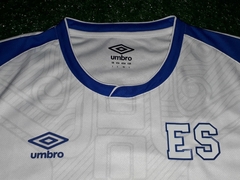 EL SALVADOR 2016-2017 Umbro Away Camisa Importada Tamanho G (veste M - medidas no anúncio) na internet