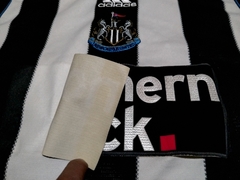 Newcastle United F. C. 2009-2010 Home Camisa Importada Tamanho P (veste PP) (leia o anúncio) - loja online