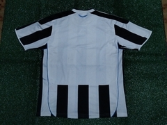 Newcastle United F. C. 2009-2010 Home Camisa Importada Tamanho P (veste PP) (leia o anúncio) - comprar online