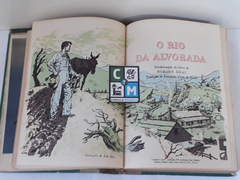 Imagem do Biblioteca De Seleções - 04 Livros Em 01 - Sob Os Gelos Do Ártico / O Rio Da Alvorada / Aquela Rua Sossegada / A Juventude De Uma Rainha - Livro Editôra Ypiranga (leia o anúncio)