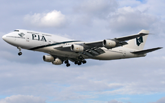 Imagem do PIA Pakistan International Airlines Boeing 747-300 Avião Miniatura Inflight500 Escala 1:500