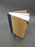 Caderno tamanho A5 , forrado em Kraft 180g/m² e Capa Bordada à mão. na internet