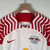 kit-conjunto-conjuntos-camisas-camisa-manto-uniforme-uniformes-short-bermuda-calção-infantil-infantis-red-bull-leipzig-titular-primeira-home-original-nike-2023-2024-23-24-vermelha-e-branca-3.webp