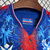 manto-mantos-uniforme-blusas-blusa-roupa-roupas-camisetas-camisas-camisa-i-1-home-casa-titular-primeira-oficial-nova-novo-crystal-palace-tailandesa-replica-original-personalizada-2024-2025-24-25-torcedor-masculina-masculino-azul-vermelha-3.webp