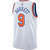 regata-regatas-nba-new-york-knicks-branca-association-edition-uniforme-basquete-camisa-camiseta-original-novo-nova-lancamento-replica-roupa-oficial-edicao-especial-2.webp