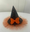 Sombrero brujita broche naranja