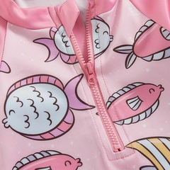 Traje de baño rosa con peces ML en internet