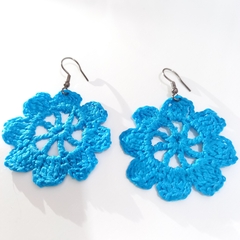 Brinco de Crochê Flor Azul - comprar online