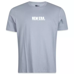 CAMISETA NEW ERA BRANDED NEI24TSH010 MC