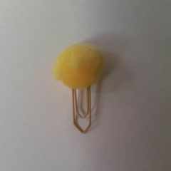 Clips com pompom - Papelaria Artesanal Planos da Cammy